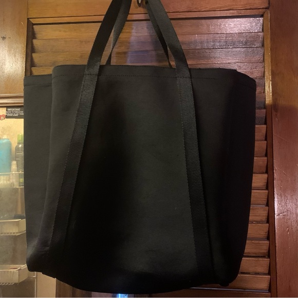Victoria's Secret 👜 🍾 Limited 🤩 Black/Gold 2 side Insulated Wine CoolerTote - Picture 7 of 7